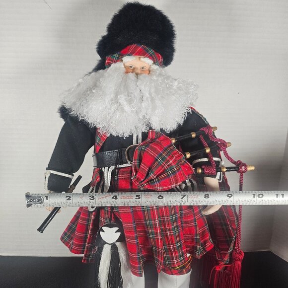 Scottish Santa Piper 18" Christmas Figurine Bagpipes Traditional Tartan Plaid - Picture 10 of 10